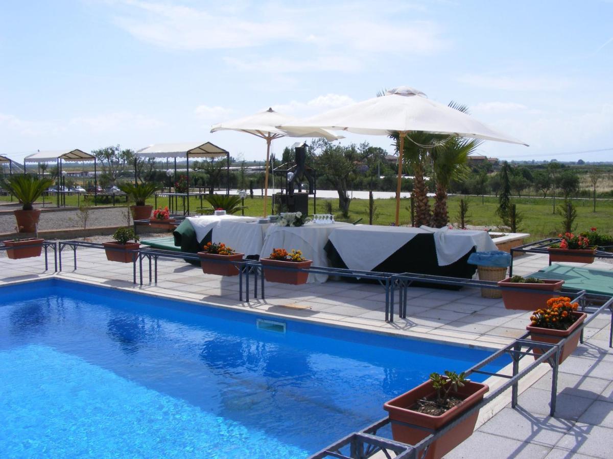 Agriturismo Il Borghetto Villa Foce del Sele Buitenkant foto
